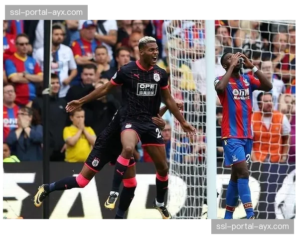 通讯：英超俱乐部三月官方商品线上销售额统计，传统豪门依然占据主导