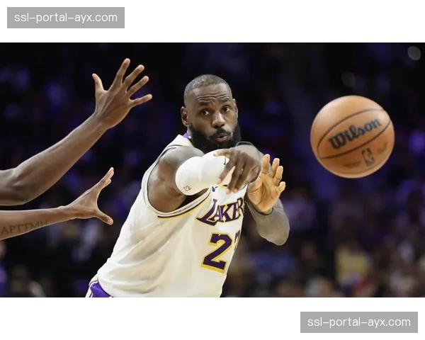 特写：詹姆斯跨越贾巴尔，正式登顶NBA历史总出场时间第一